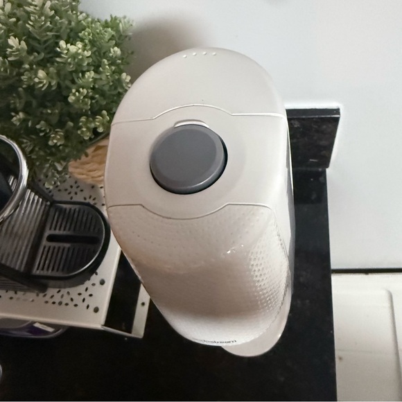 Sodastream soda sparkling water maker with carbon tank SPT-001 white - Picture 5 of 6